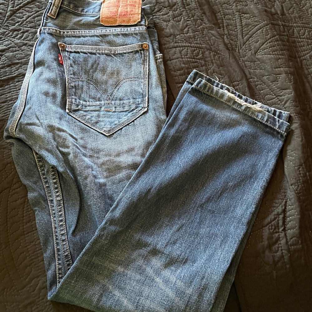 Levis all size 32 x 32